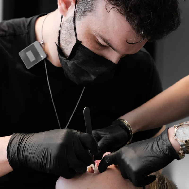 Wie lange halten Porzellankronen?