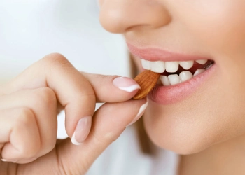 Geeignetes Essen nach Zahnimplantat OP?